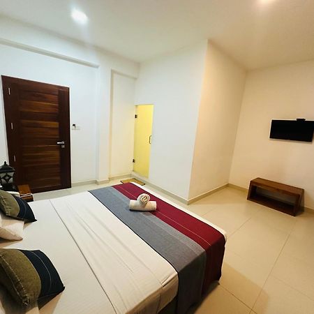 Cafe Pinnalanda Rooms Pinnawala  Luaran gambar